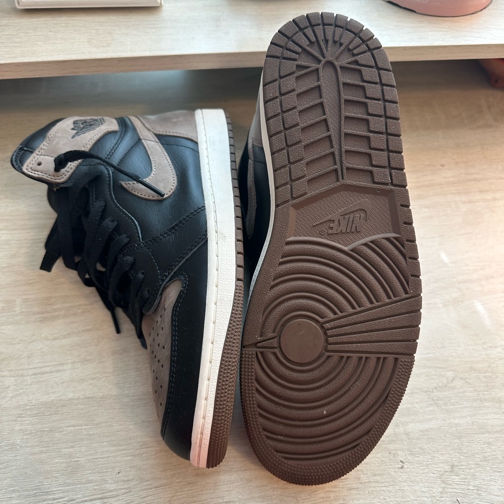 2023 Air Jordan 1 Retro High OG ‘Palomino’